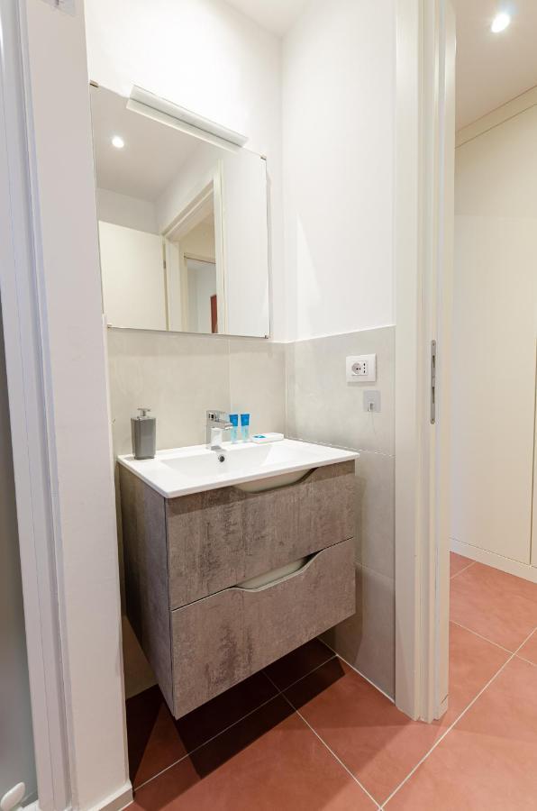 Velasquez Apartments - B - San Siro Milan Luaran gambar